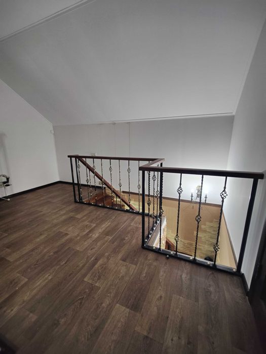 Продаж сучасного заміського будинку з виходом до річки Вільшанка!