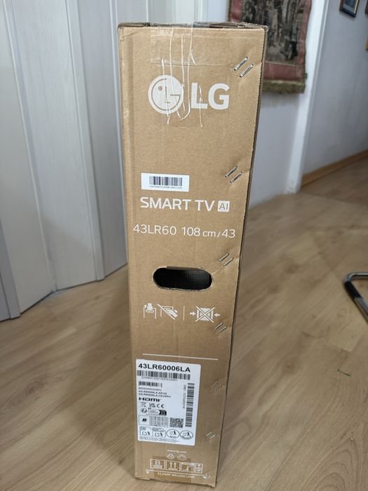 Tv lg smart nova na caixa