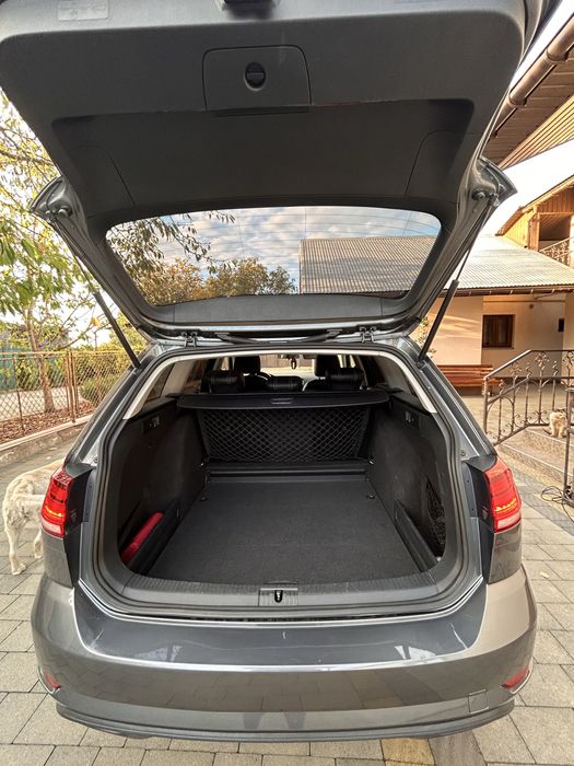 Автомобіль Volkswagen Golf VII  1.6 TDI