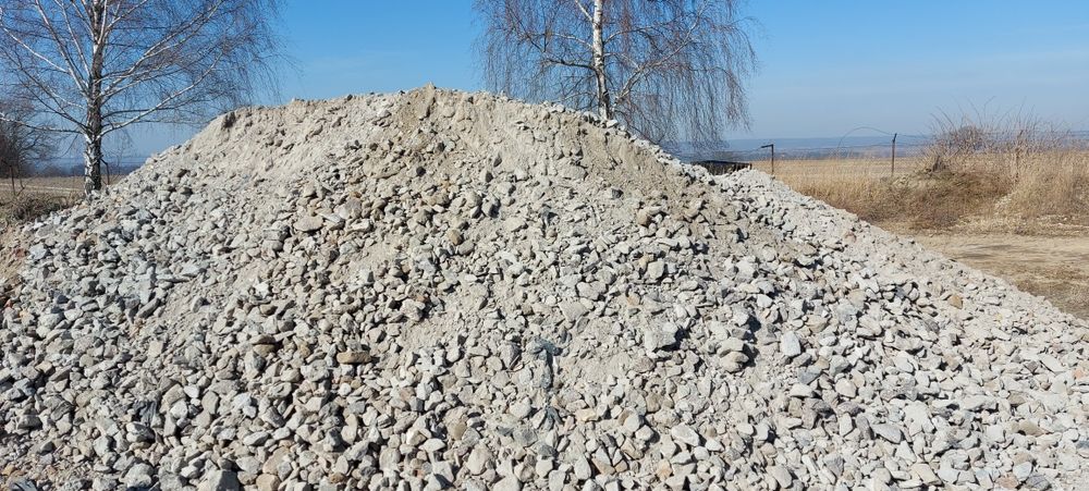 Gruz mielony ceglano- betonowy,ceglany ,kruszywa, piasek, czarnoziem