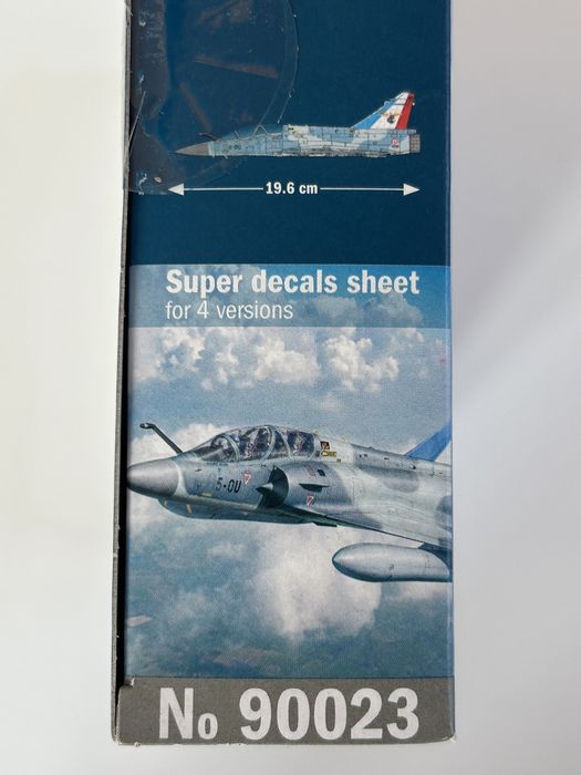 Samolot Mirage 2000 B/D model 1/72 Italeri 90023