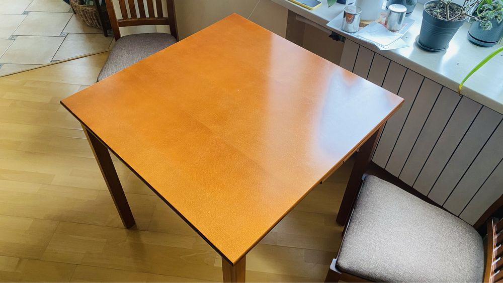 Стол обеденный раздвижной 80х80 / 150х80