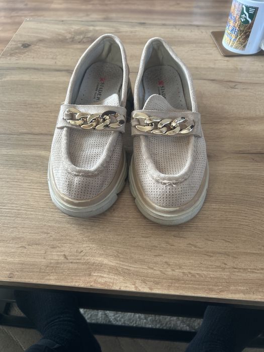 Zamszowe ażurowe mokasyny rozm 38