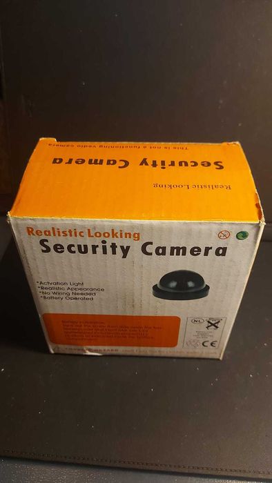 Câmara de vigilância falsa (com luz)