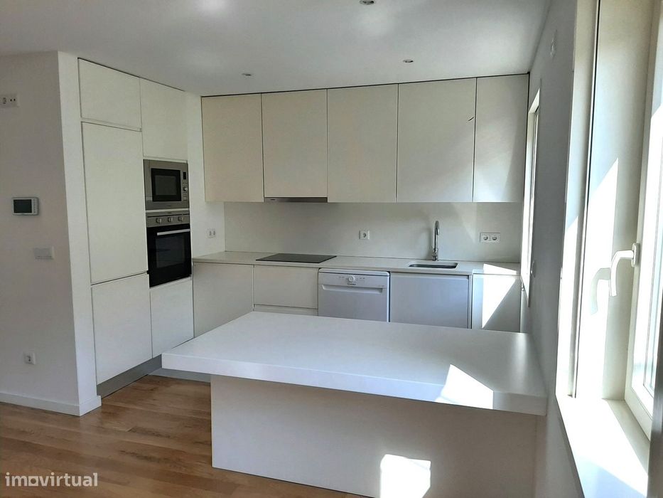 Moradia T2 com jardim com 120 m2, Aldoar