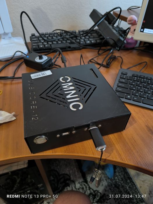 Компактная и недорогая материнская плата со встроенным процессором Int