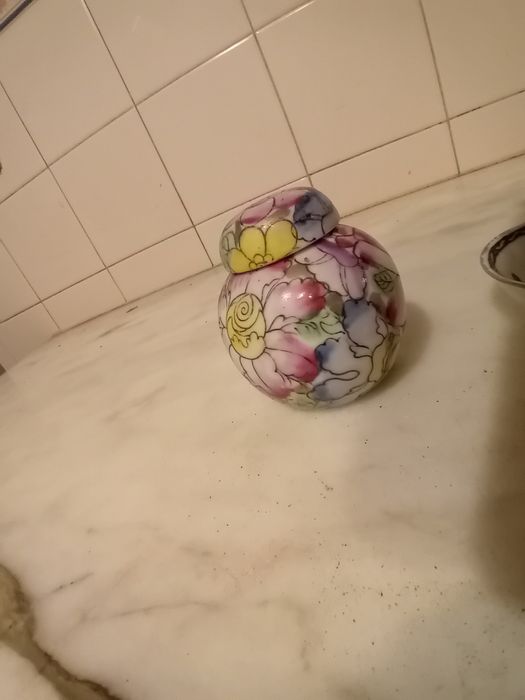 Conjunto de 2 Artigos em Porcelana Antigos