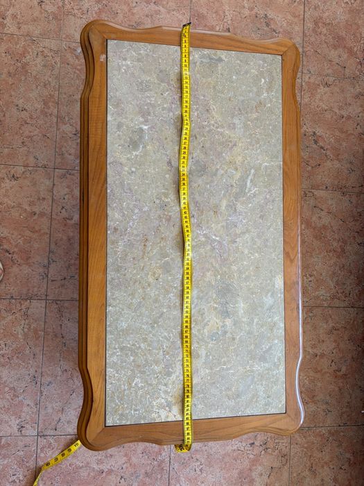 Mesa de apoio de sala