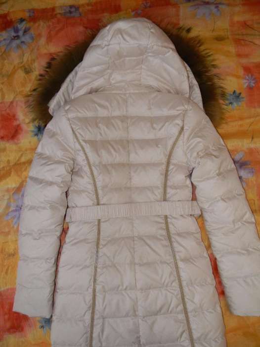 Пуховик жіночий, стан нового.