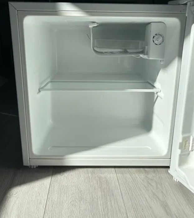 Новый Мини-холодильник холодильник бар (объём 45л) Grunhelm СКЛАД