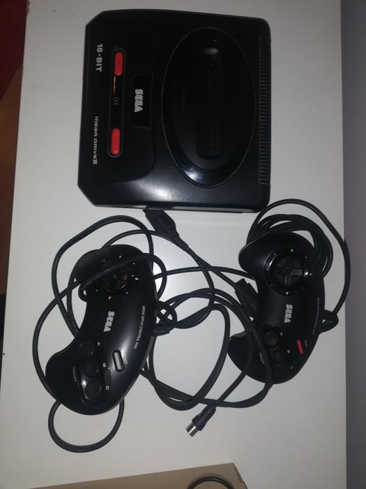 Consola de Jogos SEGA Mega Drive II +2 comandos + cabos64575407163395121