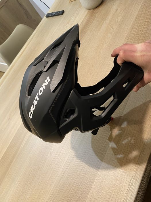 Sprzedam kask (Fullface) Cratoni