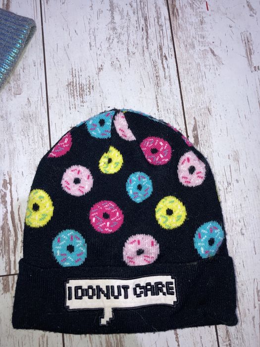 czapka nowa nienoszona czarna zimowa na zime na jesień New Yorker