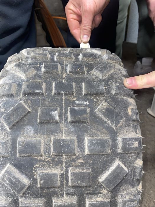 Komplet opon LTR 450