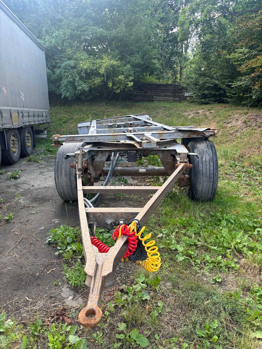 причіп контейнеровоз на кругу SCHMITZ CARGOBULL