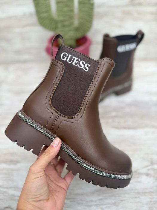 Nova coleção bota guess