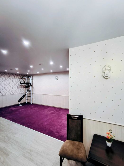 Офісне приміщення з готовим бізнесом від власника у ЖК Десна Резиденс