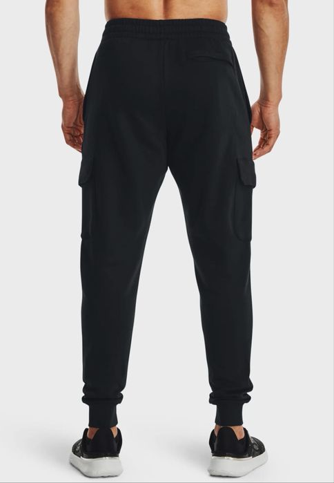 Чоловічі чорні спортивні штани Under Armour Rival Fleece Cargo Jogger