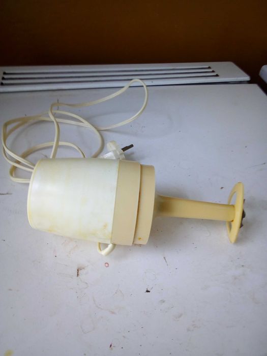 Електроміксер Еліта