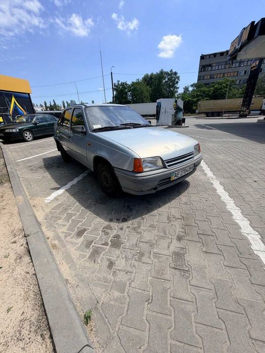 Daewoo Racer 1,5 Газ/бензин  Opel