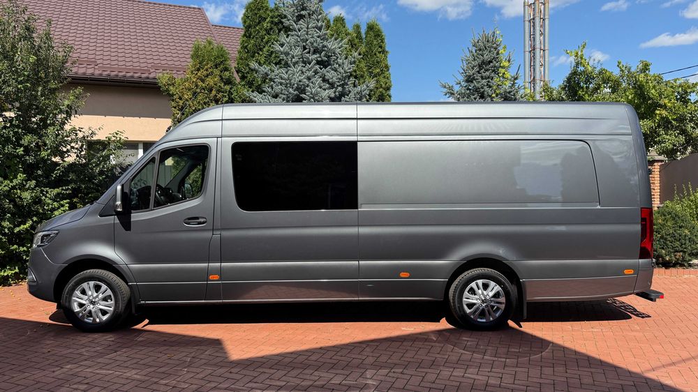 Капсула часу Новий Mercedes-Benz 319 CDI 3.0 (190 к.с.) 2021, 1 т.км