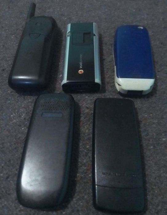 Conjunto 6 telemóveis