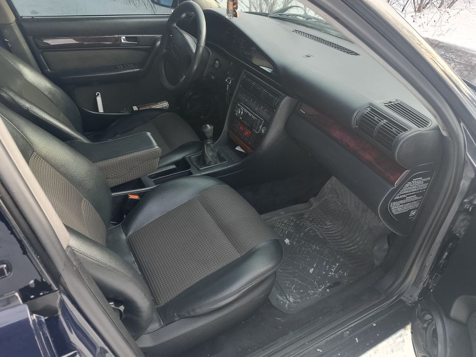 Продаж автомобілів