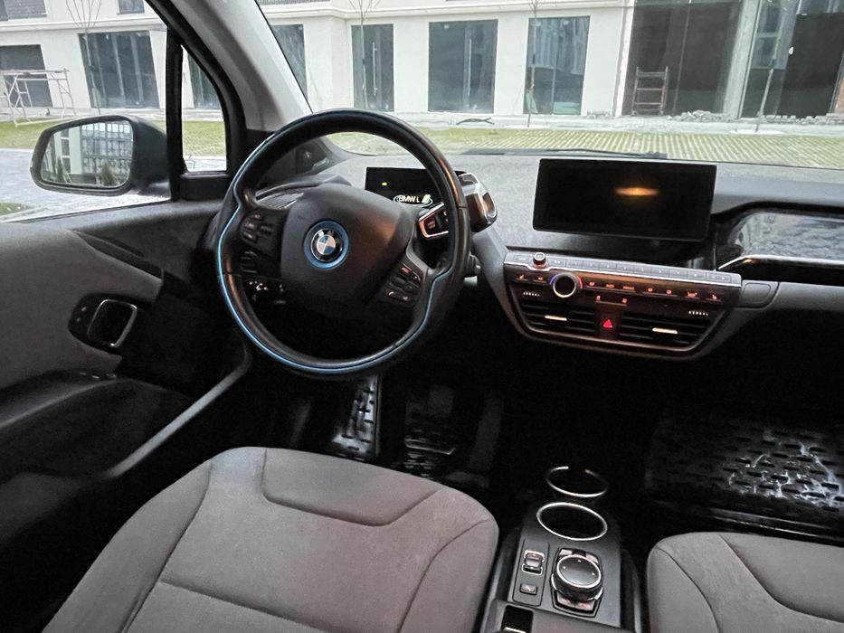 Продам BMW i3!!!