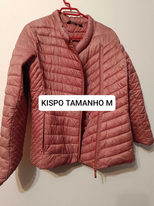 cada peça de roupa 5 euros
