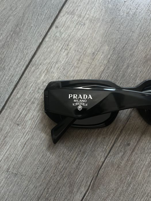 Okulary przeciwsloneczne prada