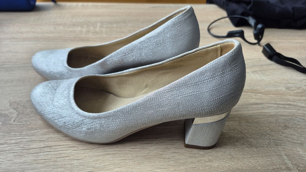 Srebrne buty ślubne r. 39