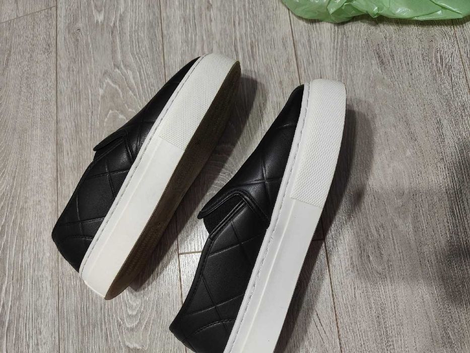 Damskie mokasyny czarne 25,5cm