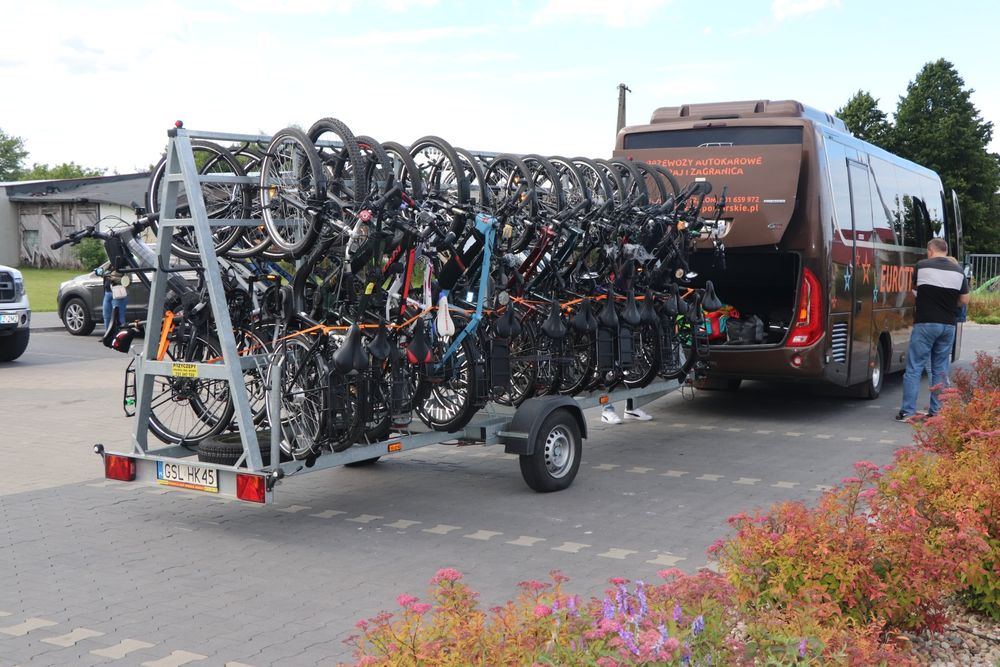 Przyczepa do przewozu 16 rowerów