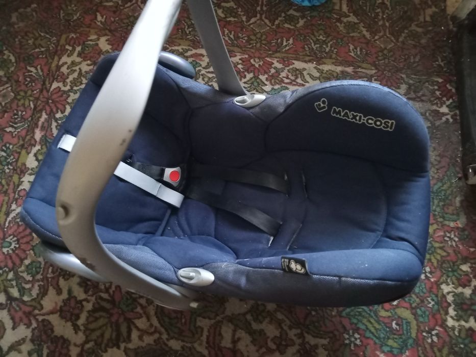 Продам детское автокресло
