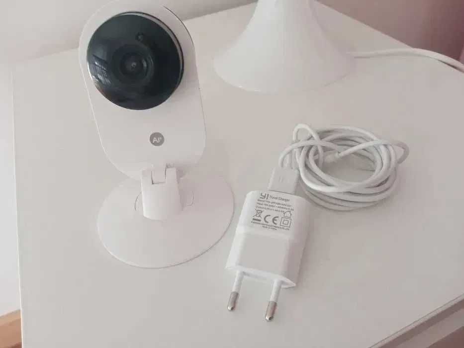 Câmara Wi-fi Branca