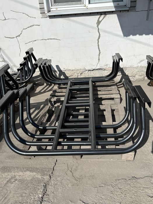 Продам корзины под запаску  на 1 и 2 колеса