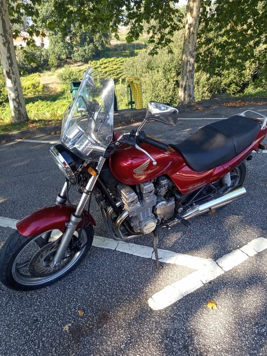 Honda CB750 Seven Fifty