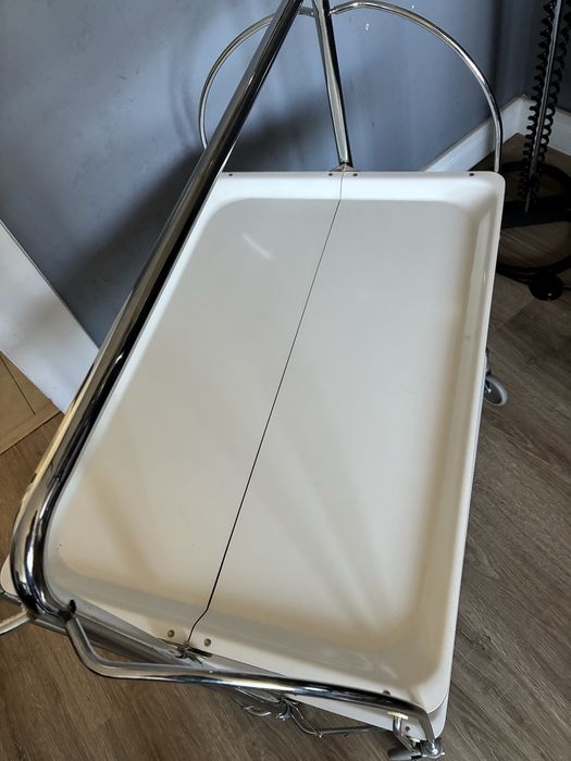 Barek na kółkach stolik pomocniczy vintage design lata 70 80
