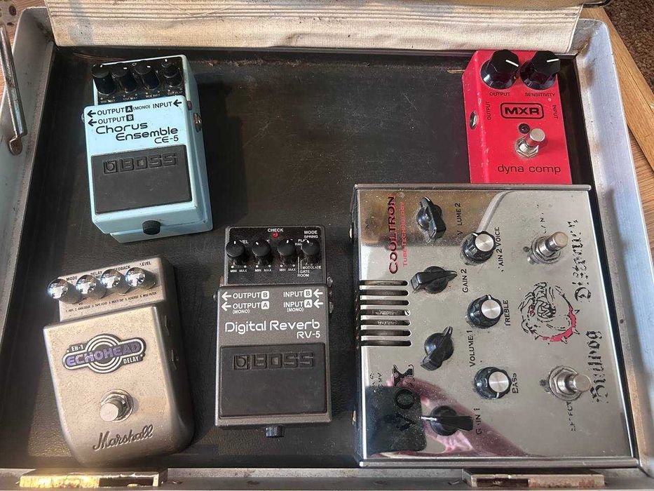 efekty gitarowe Boss, Vox, Marshall,