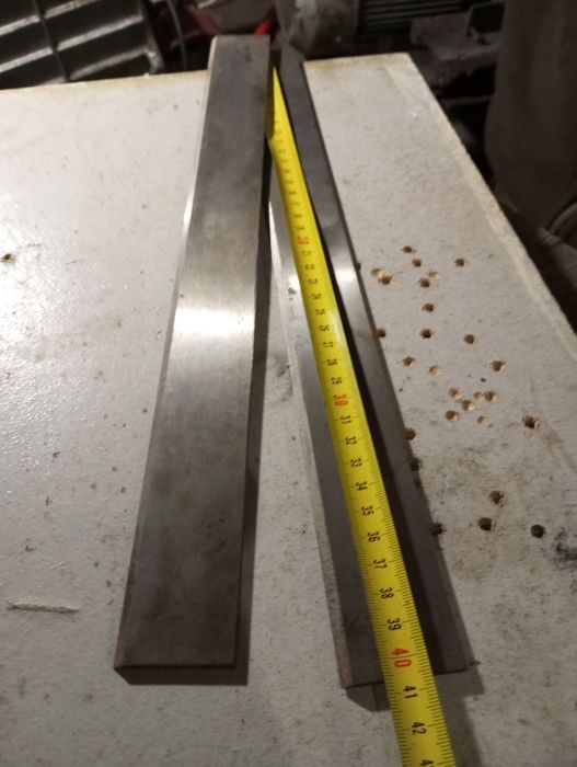 Ножи на фуганок новые