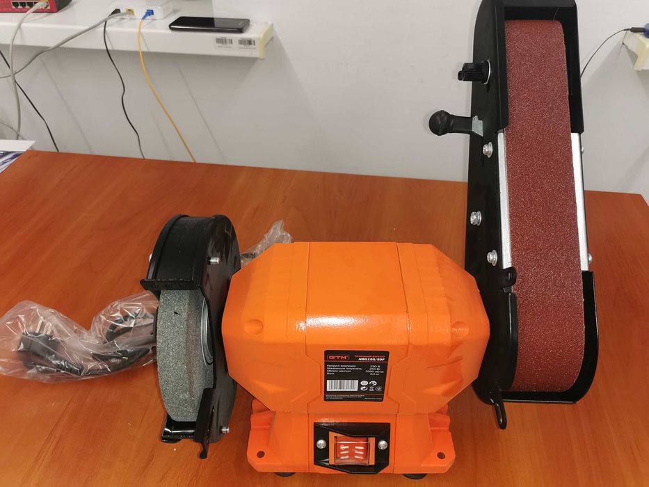 Гриндер с точильным кругом GTM NBG150/50F точильно-шлифовальный