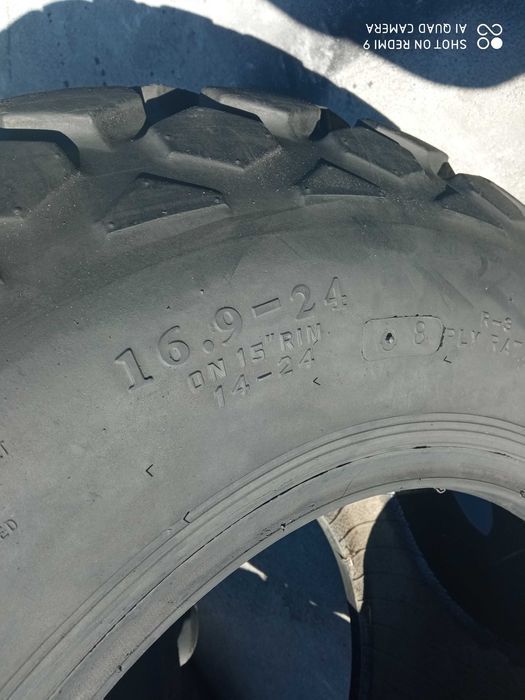 16,9-24 Alliance A.N.D Tractor JX154