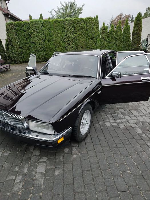 Jaguar XJ Jaguar XJ40 Daimler 4.0