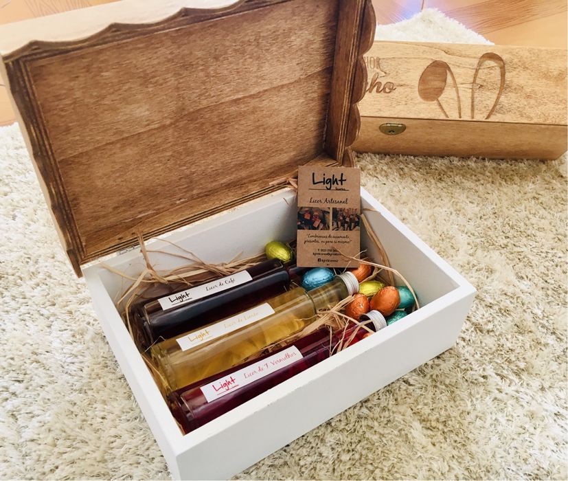 Caixas e cestas de madeira personalizadas a laser