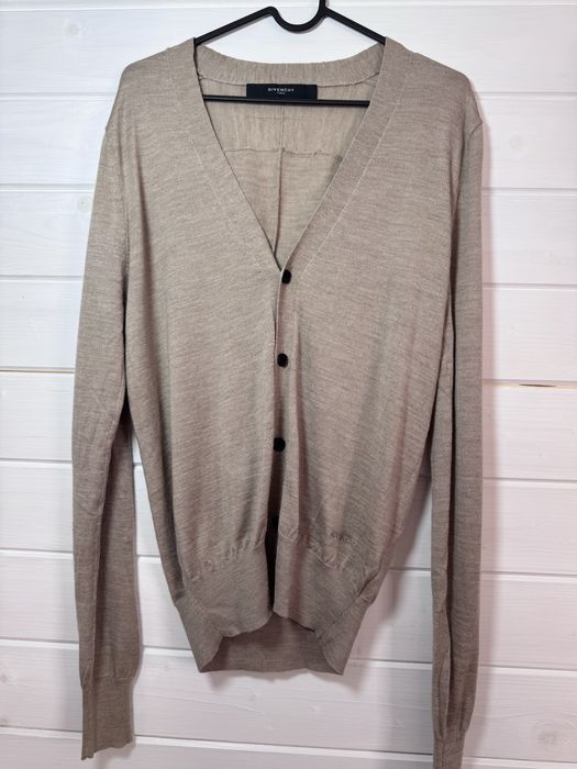 Кардиган, кофта , светр  Givenchy Paris Mр