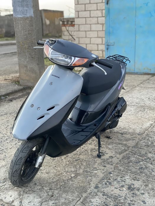 Продам мопед Honda Dio af-35