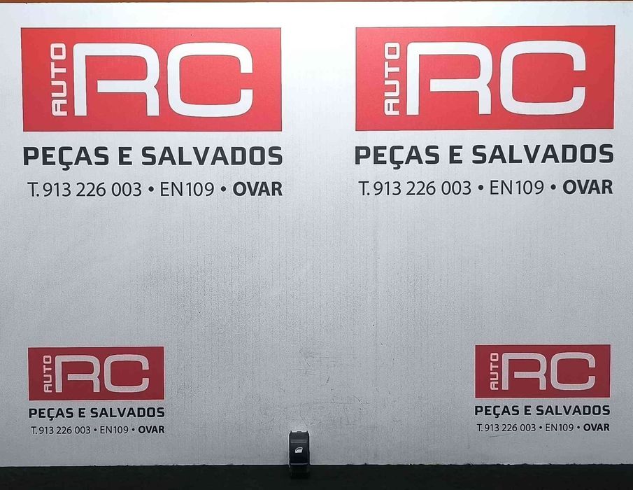 Comando / Botão / Interruptor Vidros Trás Esquerdo 98044803ZD - PEUGEOT PARTNER Veículo multiuso