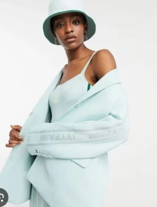 Піджак Adidas vs Beyonce