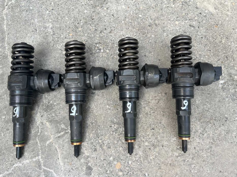 Насос форсунки VW Bora Golf 4 Passat B5 Polo 9N 1.9 TDI