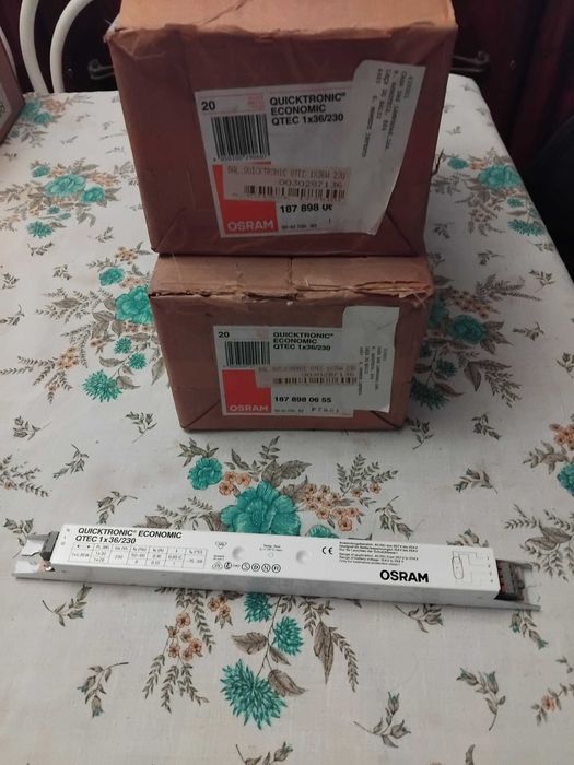 Lote de Material Elétrico (Interruptores, Tomadas, Disjuntores, ..)